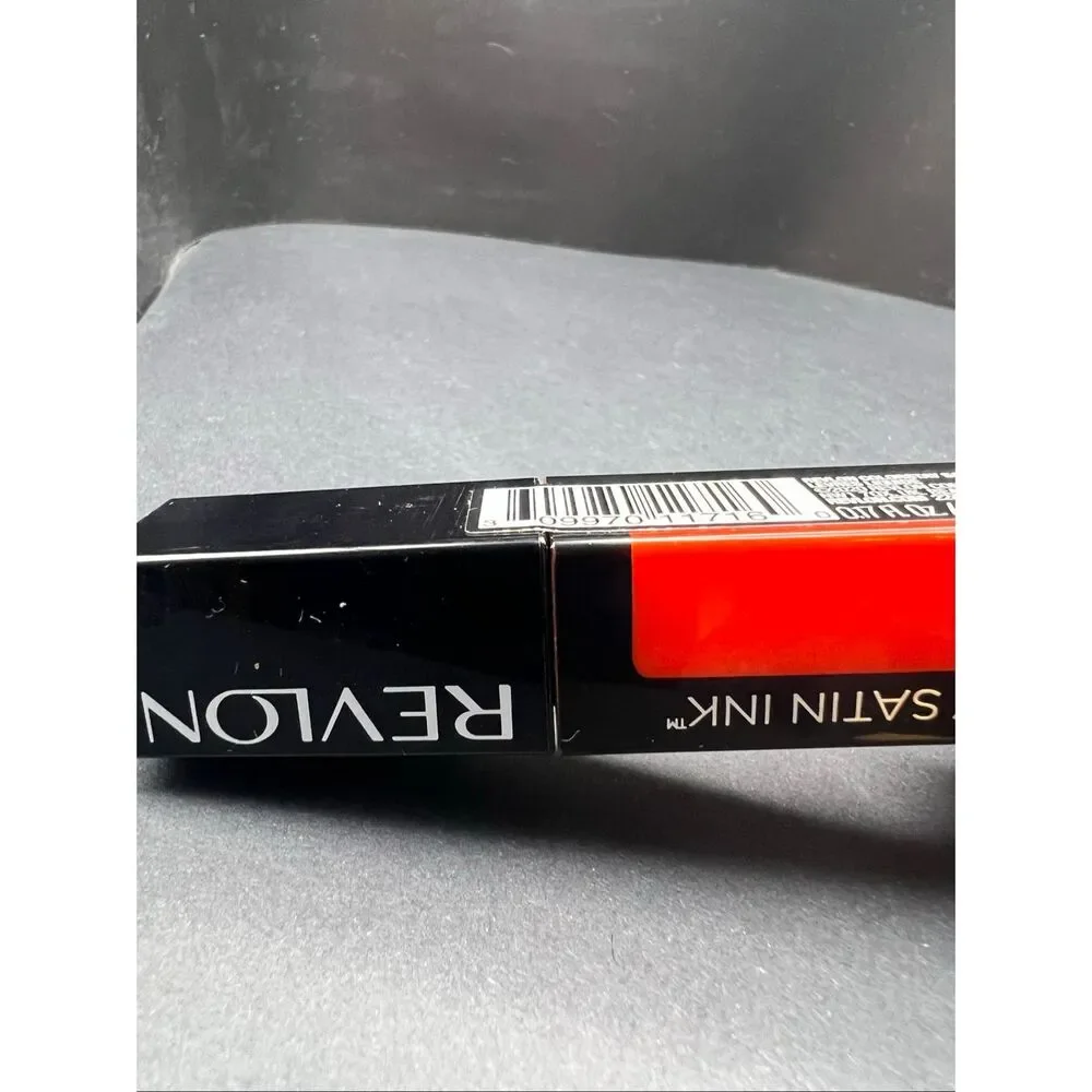 Revlon ColorStay Satin Ink Liquid Lipstick in 014 Smokin' Hot